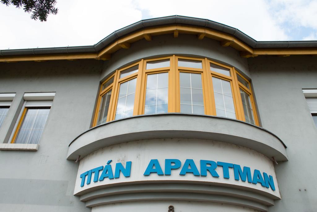Titan Apartman Gyula Ngoại thất bức ảnh